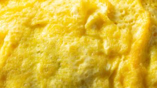 Włącz do diety po pięćdziesiątce. Endokrynolog chwali zwłaszcza jeden produkt