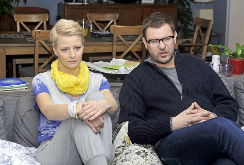 Rodzinka.pl, serial komediowy, Polska 2012, scena z: Małgorzata Kożuchowska, Tomasz Karolak, SK:, , fot. Piętka Mieszko/AKPA