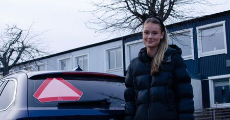15-latka ma własne BMW. W tym europejskim kraju nie potrzebuje prawa jazdy