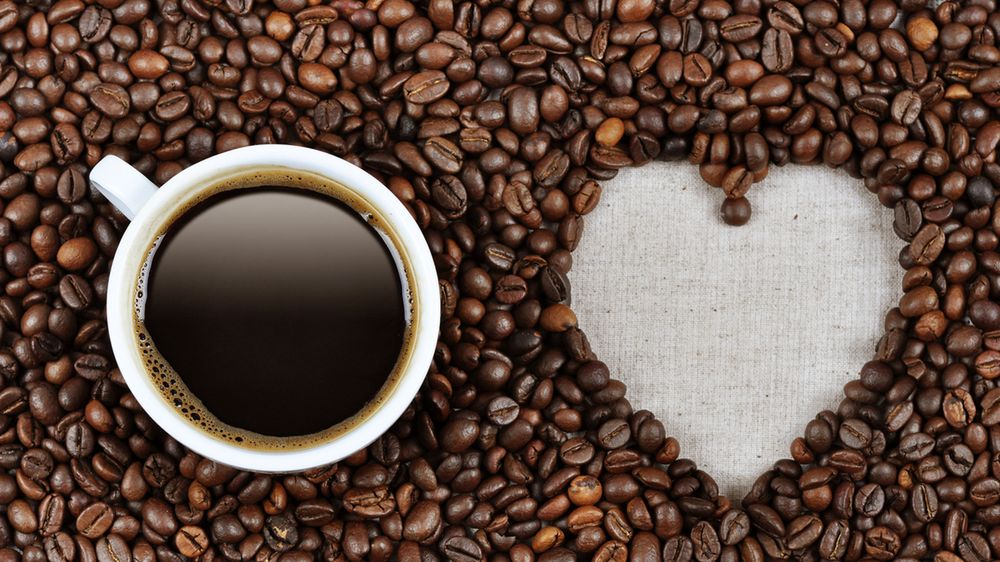 Dobra wiadomość dla kawoszy: kawa nie rujnuje waszego zdrowia!