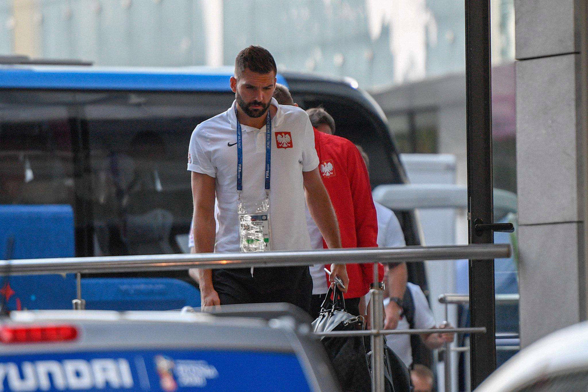 Smutny Bartosz Białkowski po meczu Polska-Kolumbia na Mundialu 2018