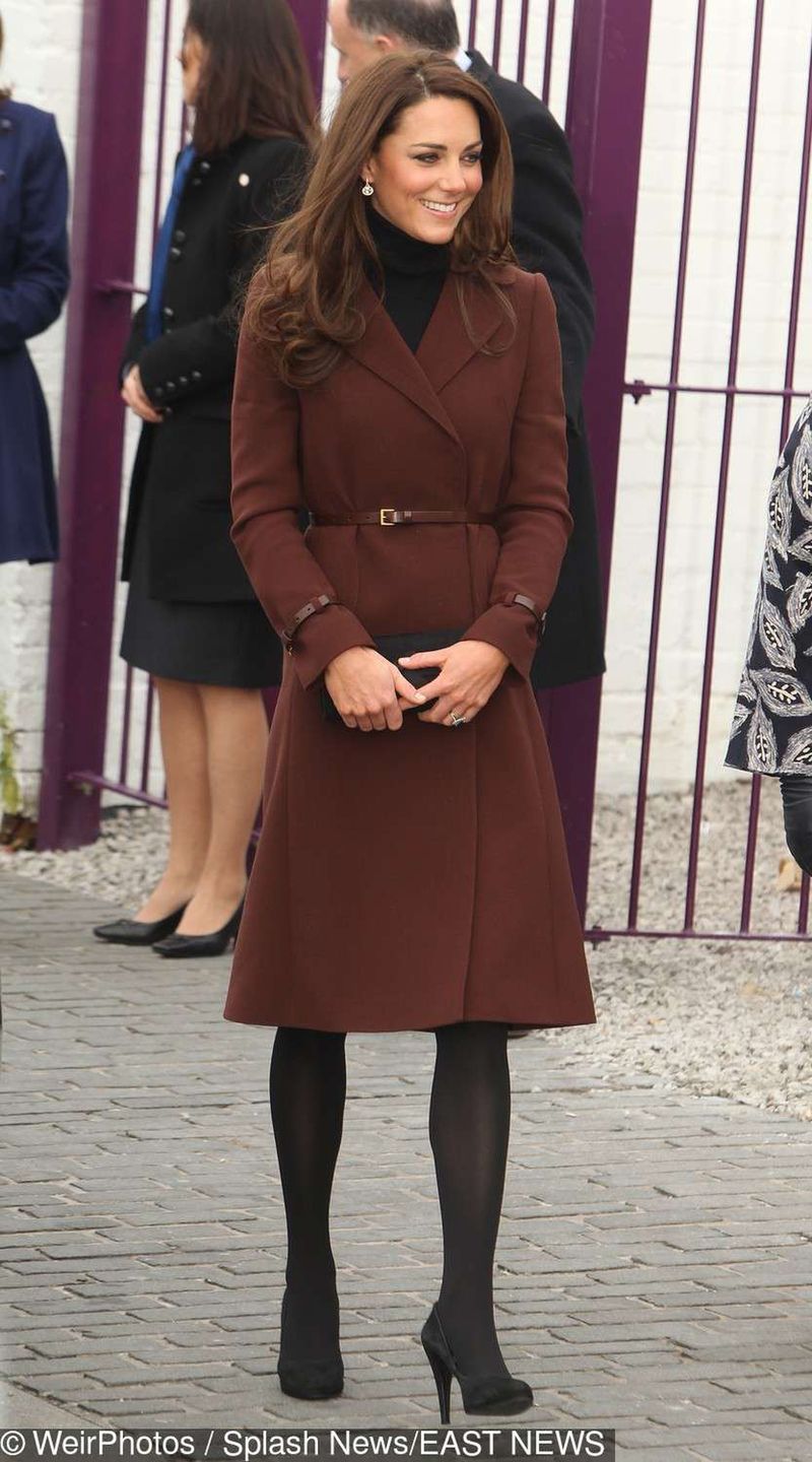 Księżna Kate w płaszczu