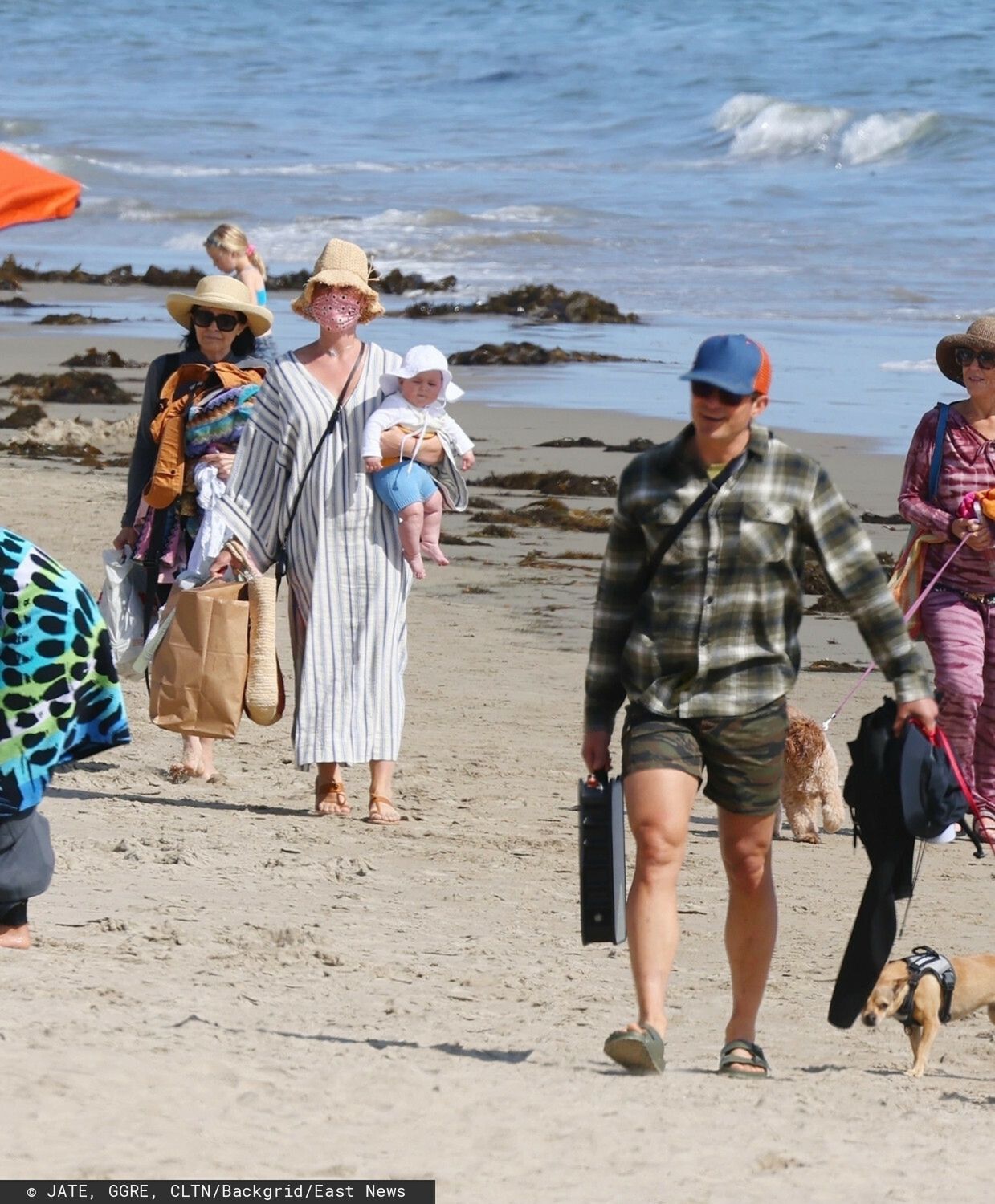 Katy Perry z rodziną na plaży
