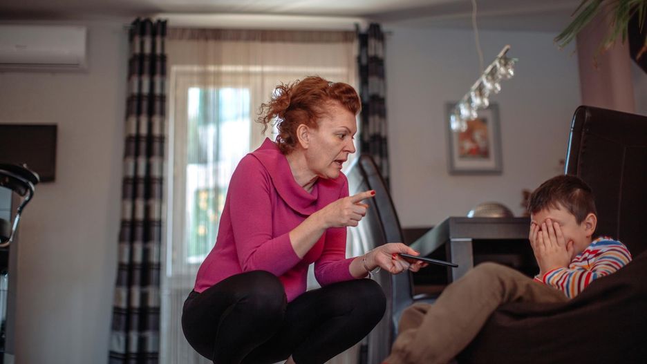 Jak reagować, gdy dziecko kłamie?