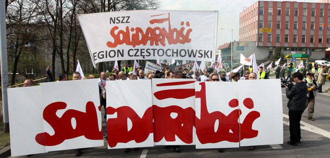 Demonstracja Solidarności ws. pracowników społecznych