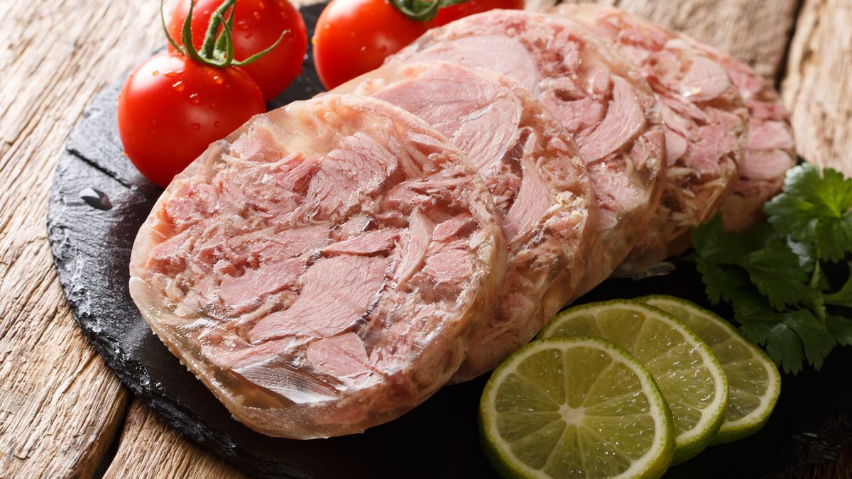 Salceson to produkt wysokokaloryczny i wysokoenergetyczny.