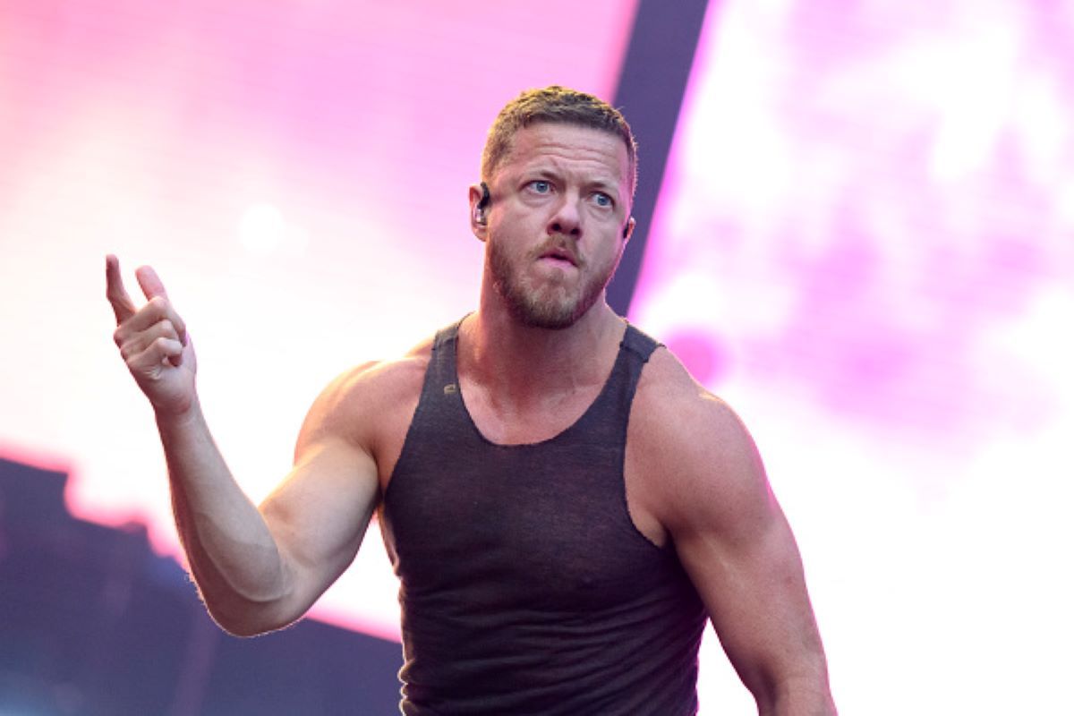 Dan Reynolds to wulkan energii na scenie. Nie każdy wie, z jaką chorobą ...