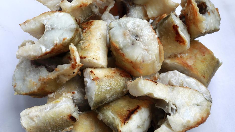 Zdrowa ryba pełna składników odżywczych. Polacy wciąż nie doceniają