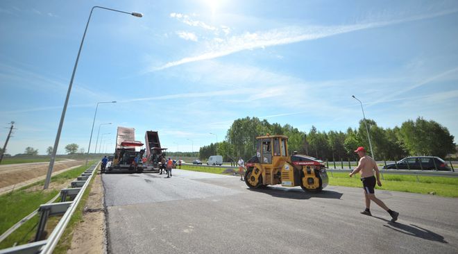 64 tys. zł nagród dla nadzorujących budowę A2