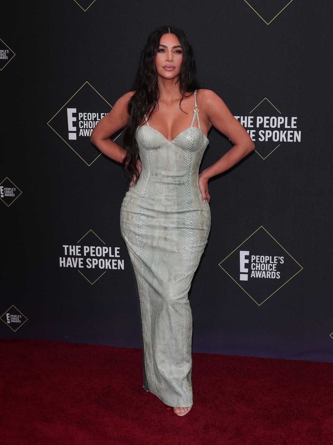 2019 People's Choice Awards - Kim Kardashian West