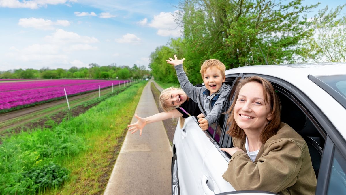 Co spakować do auta na podróż z dzieckiem? Lista must-have