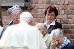 Ojciec Święty w Auschwitz - Birkenau