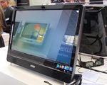 IFA 2010: komputer AIO z trójwymiarowym wyświetlaczem dotykowym