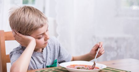 Powrót do szkoły - brak apetytu u dziecka?
