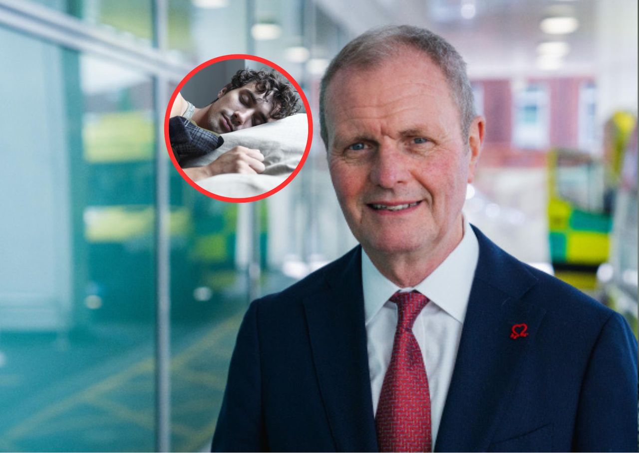 Śpij w tej pozycji, żeby spowolnić starzenie mózgu. Naukowcy mówią, co "odgrywa rolę w demencji"