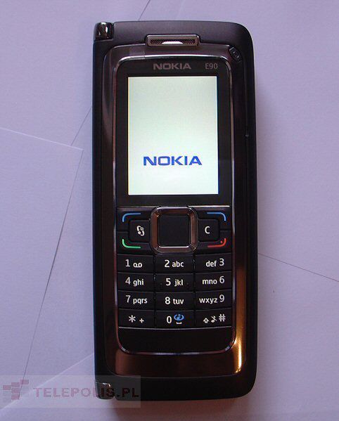 Nokia E90