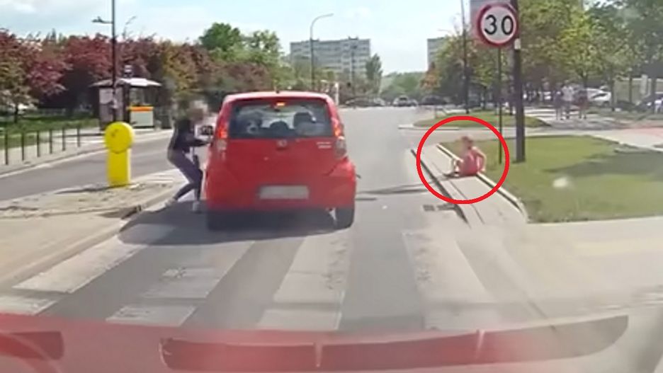Potrącił dziewczynkę i odjechał