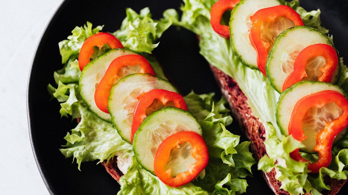 Czy będąc na diecie należy spożywać 5 posiłków dziennie?