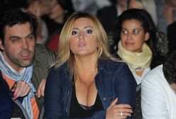 Karolina Szostak: Nie chce być kojarzona z odkrytymi piersiami, ale... skutecznie to uniemożliwia!