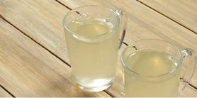 Przez rok piła wodę z cytryną na czczo. Oto efekty (WIDEO)