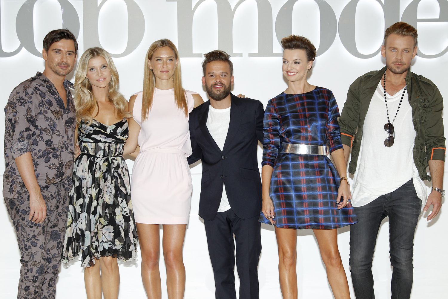 Joanna Krupa, Bar Rafaeli, Michał Piróg, Marcin Tyszka,  Kasia Sokołowska
Fotografia: AKPA