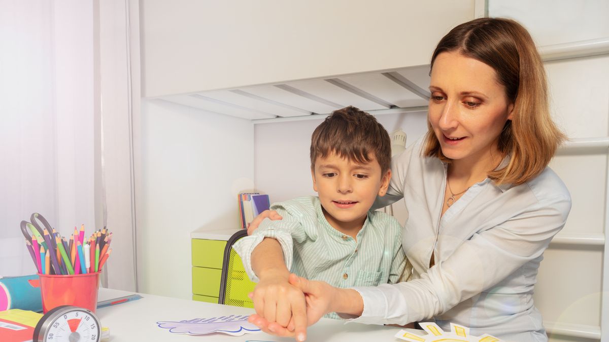 Leczenie autyzmu komórkami macierzystymi to kontrowersyjna metoda leczenia.