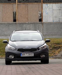 Kia Cee`d SW 1.6 DCT vs. Hyundai i30 Wagon