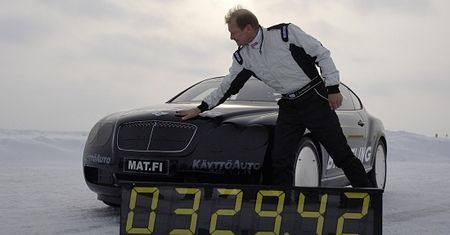 329,42 km/h po... lodzie!