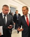 Tusk na zachętę rozdaje po 12,5 tys. zł! Komu?