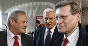 Balcerowicz: linia kredytowa w MFW powinna zmniejszyć wahania kursu złotego