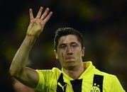 Borussia Dortmund zarabia, Lewandowski nie