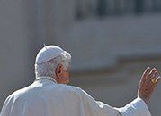 2,5 tys. euro emerytury dla Benedykta XVI