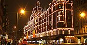 Słynny dom towarowy Harrods sprzedany Katarczykom