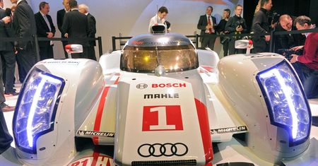 Hybrydowy bolid Audi