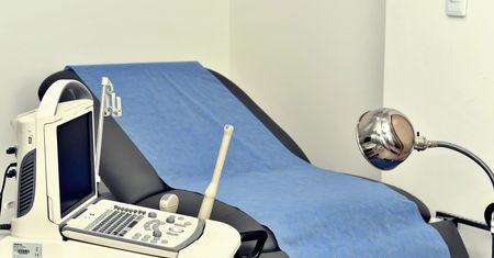 Czy Mama Ginekolog przyjmuje znajomych poza kolejnością?