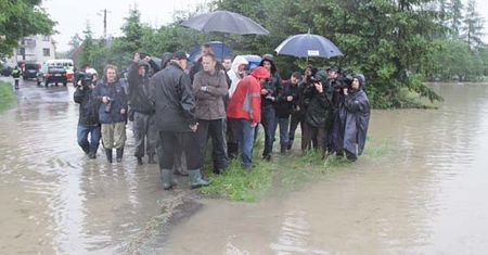 Tusk: trzeba zapamiętać, kto co sp...