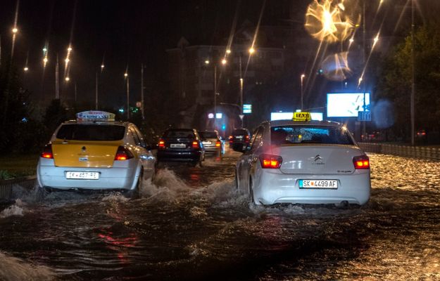 15 ofiar śmiertelnych powodzi w stolicy Macedonii