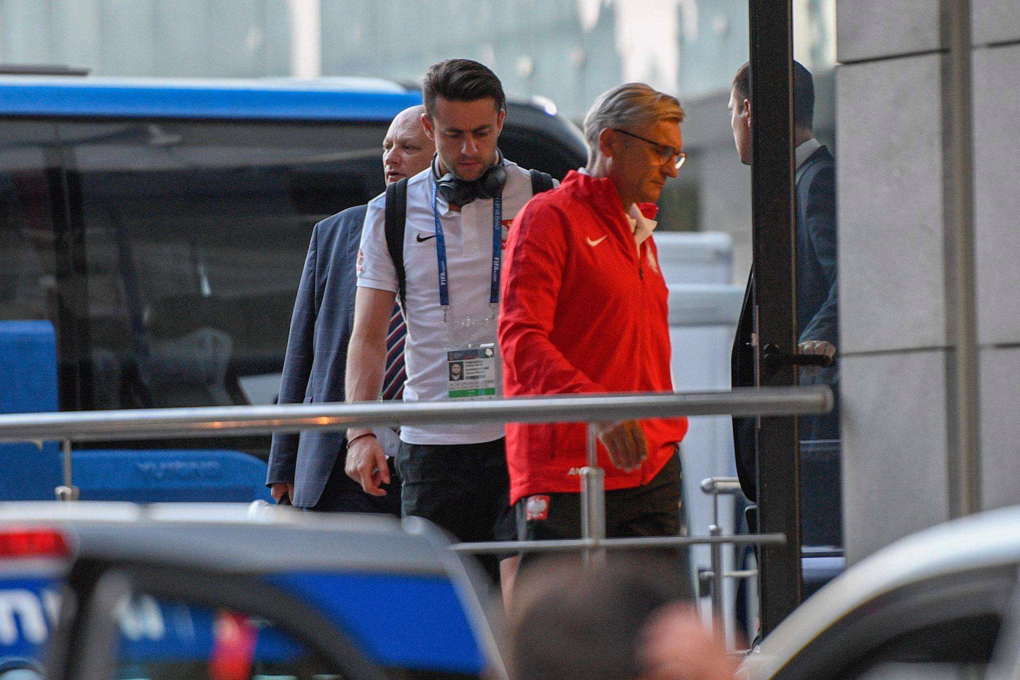 Smutny Łukasz Fabiański po meczu Polska-Kolumbia na Mundialu 2018