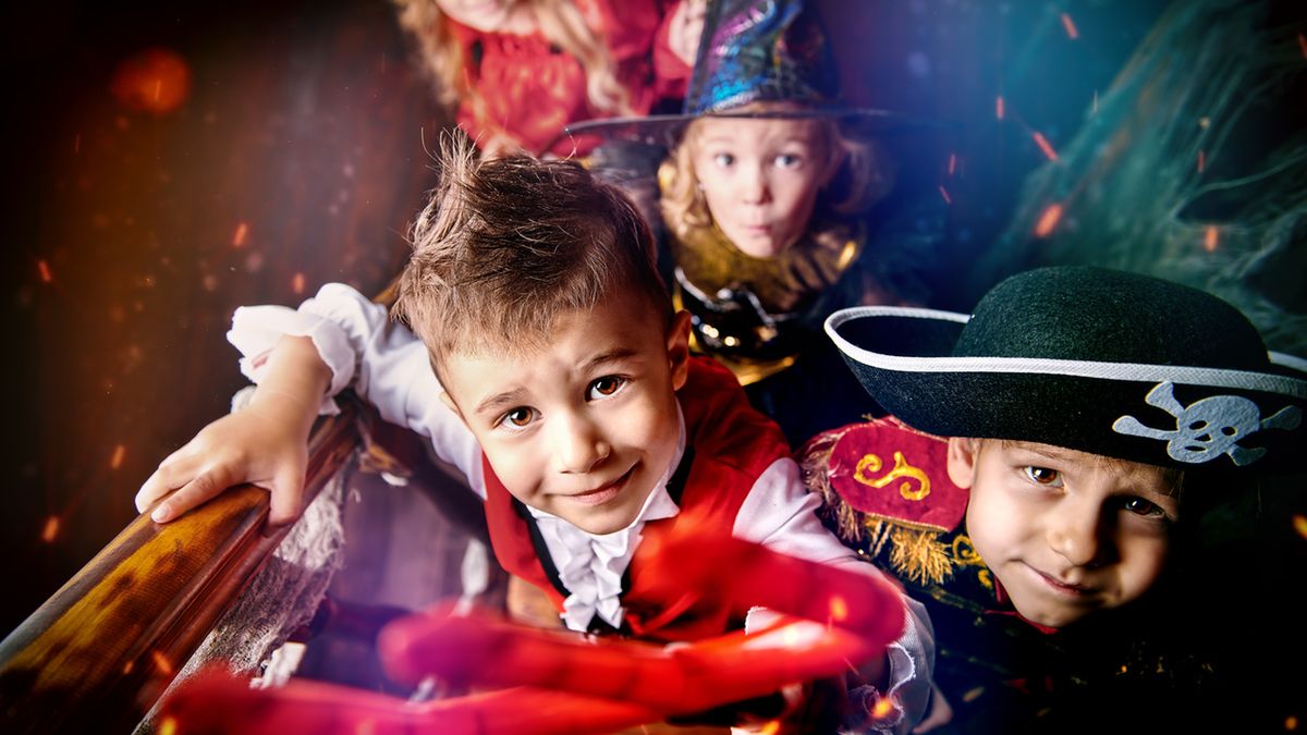 Jak zrobić strój postaci z bajki?