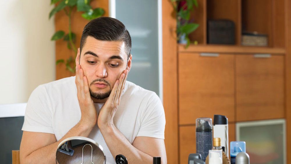 Naturalne kosmetyki do pielęgnacji pozwolą nam się cieszyć piękną cerą i zadbaną brodą