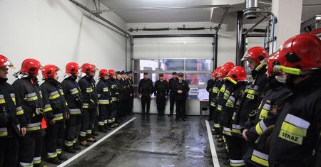 Nagrody i awanse pilskich strażaków
