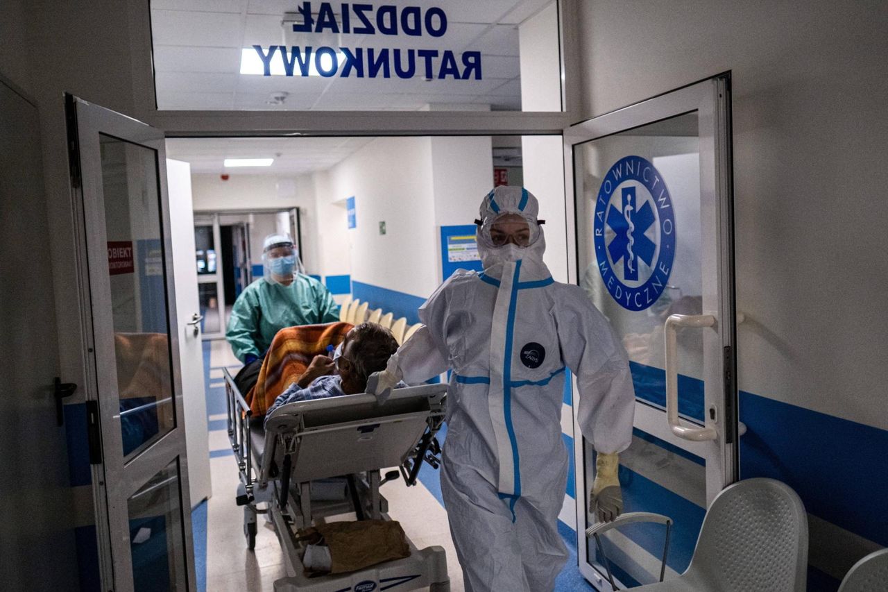 Epidemiolodzy ostrzegają. Zagrożenie epidemiologiczne rośnie