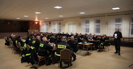 Przygotowanie do zimy – strażacka narada w Osieku