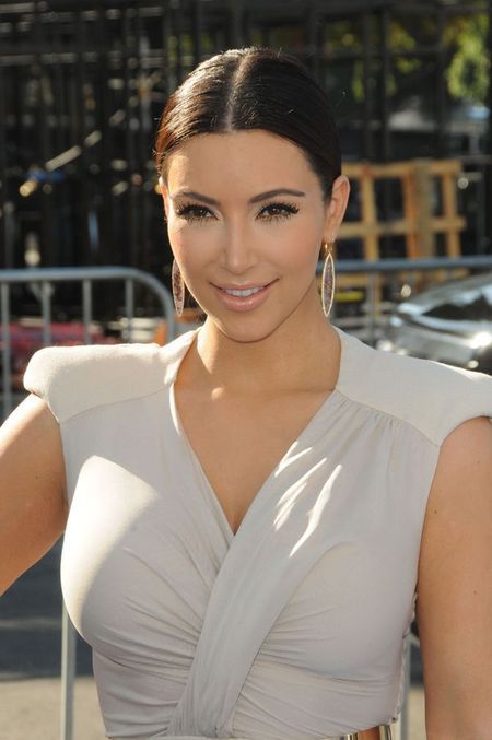 Kim Kardashian: Jedzie po swoich siostrach! Czym jej podpadły?