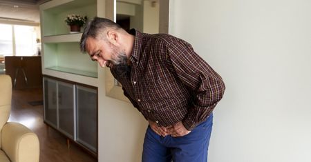 Groźny także dla młodych. "Dowiadują się, kiedy choroba jest już zaawansowana"