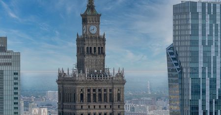 Warszawa przygotowuje się do wdrożenia strefy czystego transportu. Mieszkańcy stolicy na starcie będą zwolnieni z jej ograniczeń