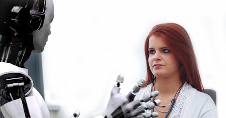 W ciągu dekady roboty mogą przejąć 40 proc. prac domowych. Kobiety i mężczyźni mają w tym zakresie inne oczekiwania