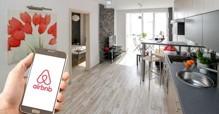 Airbnb ukarane milionową grzywną za błędy w cenach