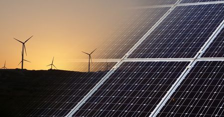 Trend przejścia na czystą energię nabiera tempa, ale zbyt wolno