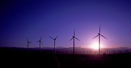 Za dwa lata w gdańskim porcie ma powstać baza instalacyjna morskich farm wiatrowych. Będzie ponad pięć razy większa od krakowskiego Rynku Głównego